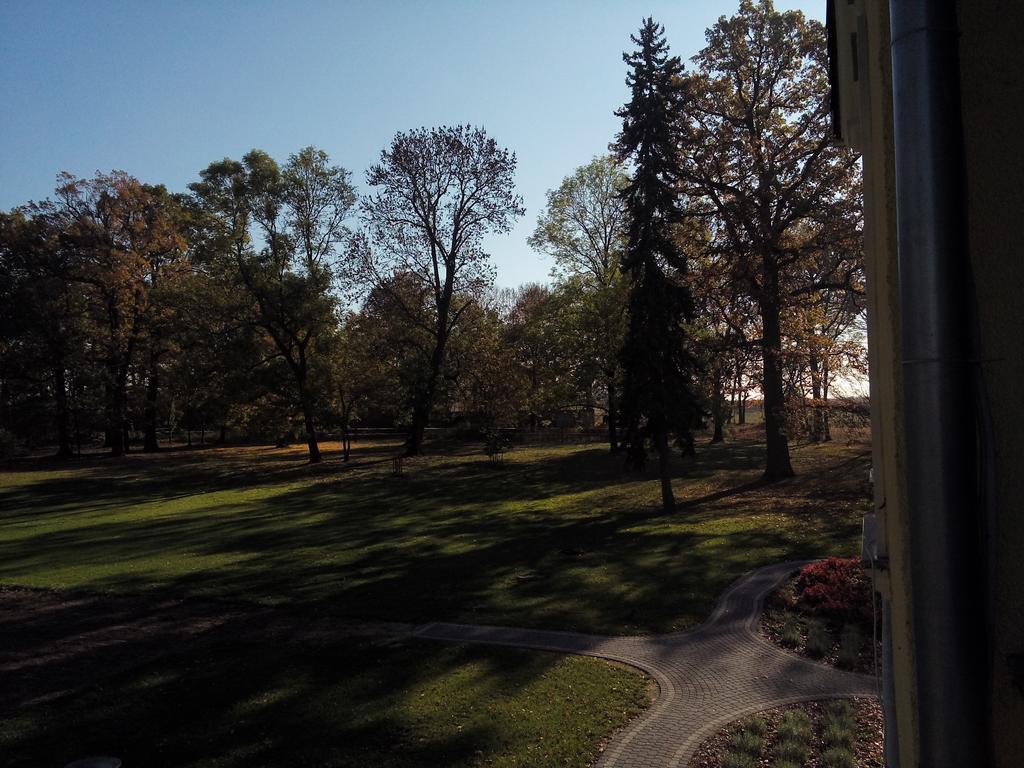 Palac Lucja Bb Zakrzów Exteriér fotografie