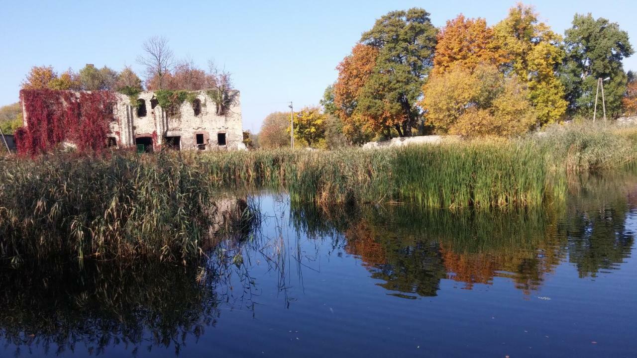 Palac Lucja Bb Zakrzów Exteriér fotografie
